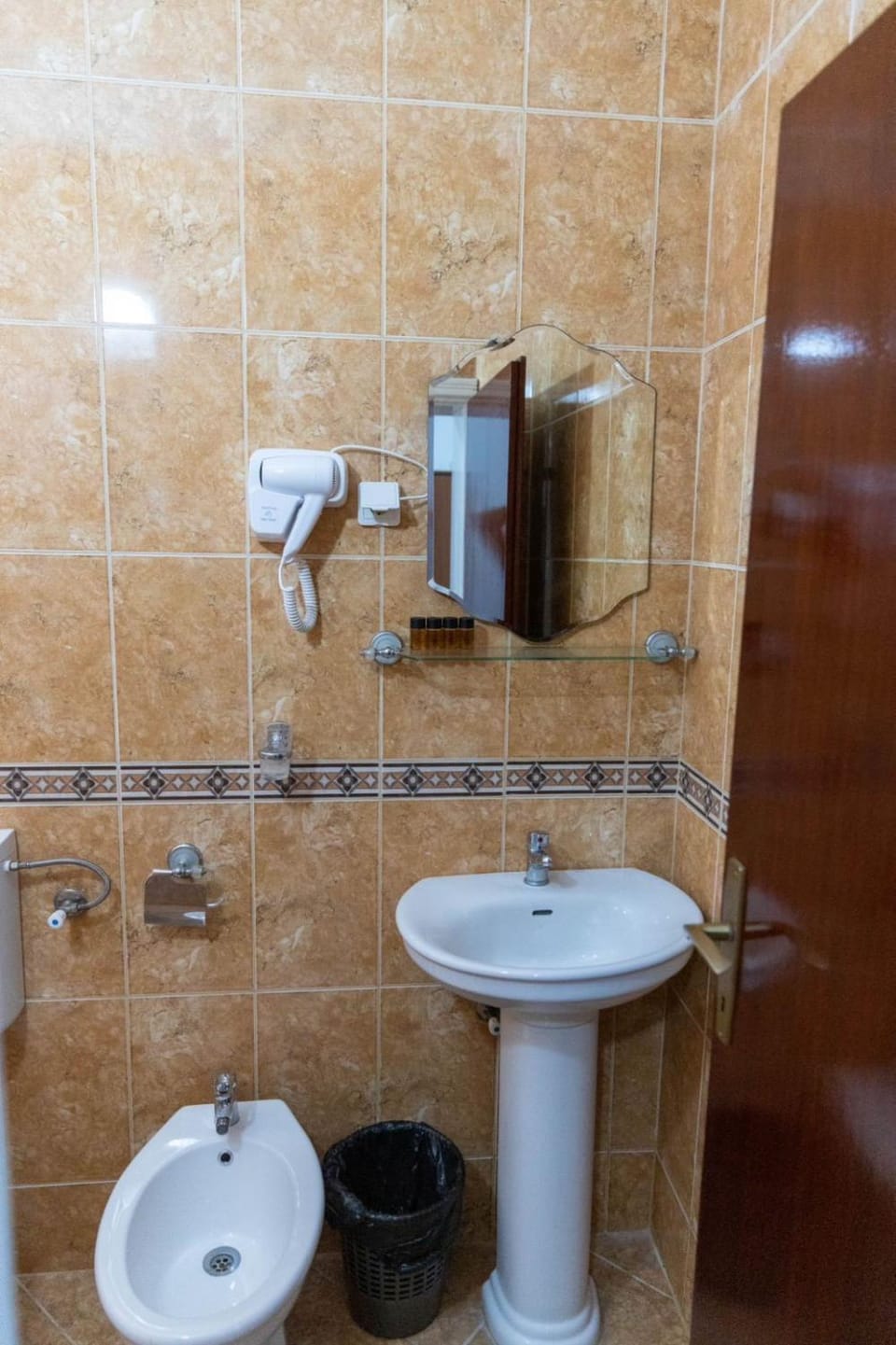 Kasneci Apartments Bed and Breakfast in Ulcinj Municipality