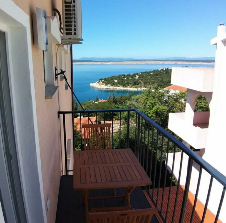 Studio Una, 150m from the sea, parking, Crikvenica, Dramalj Apartment in Primorje-Gorski Kotar County