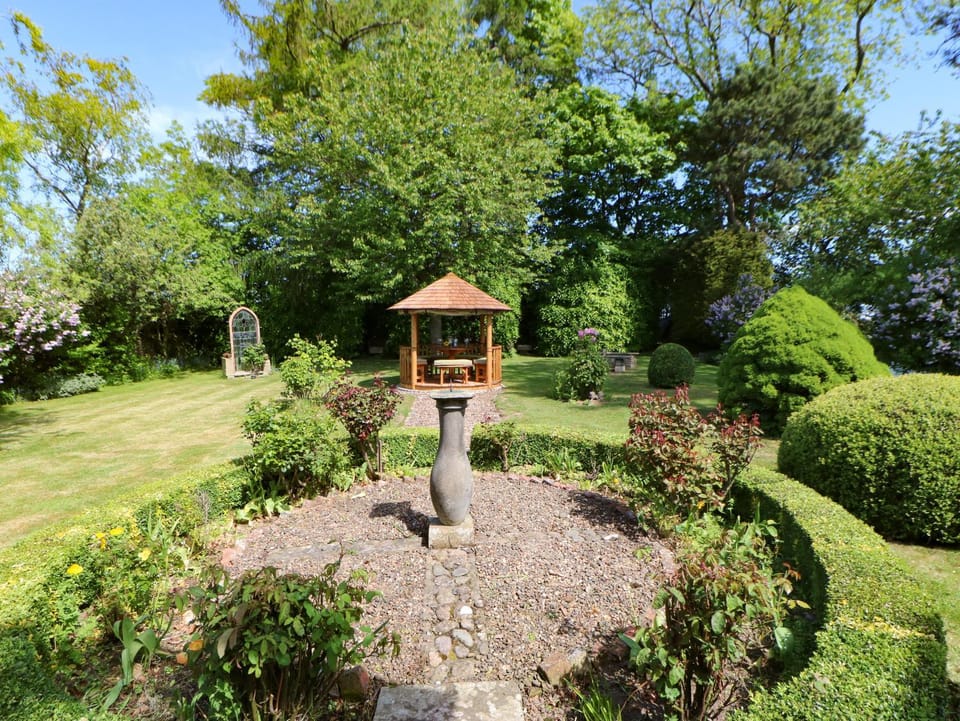 The Sycamores House in England