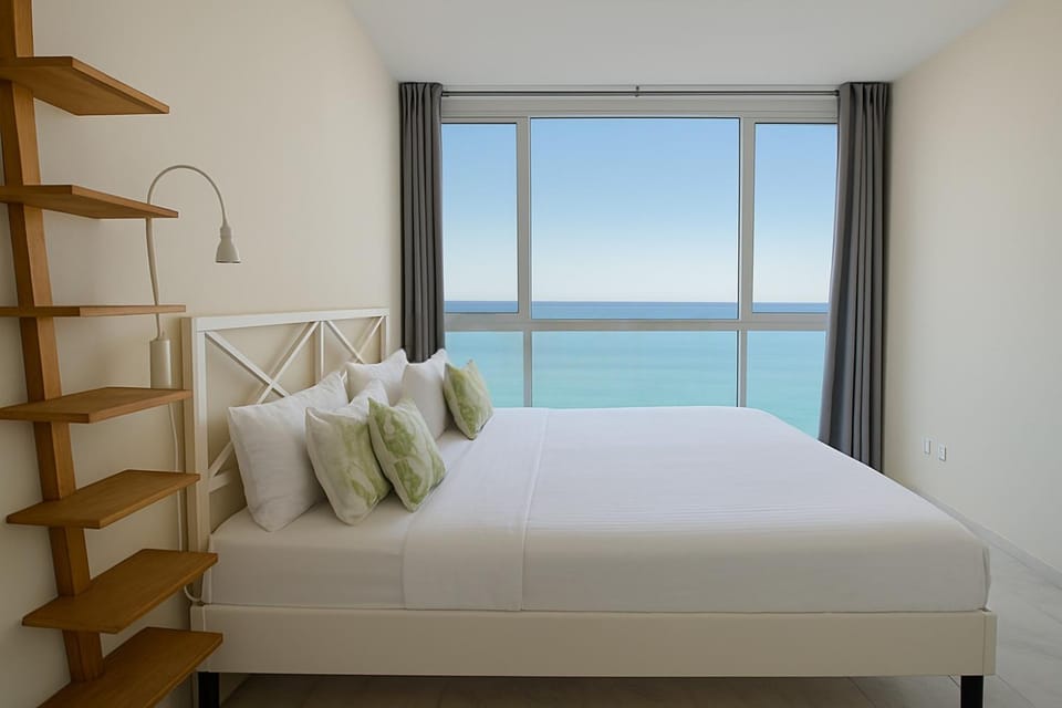 The Pearl with Private Beach Access Apartment in Benalmadena