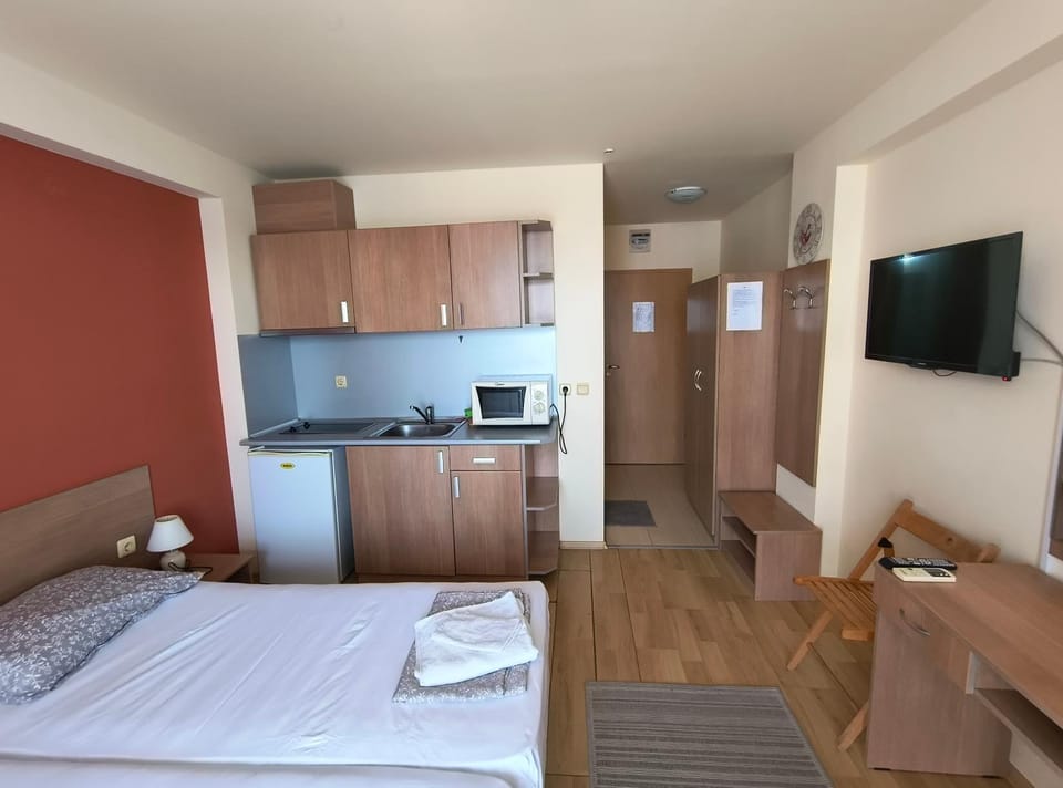 Студио до Кики Бийч Apartment in Sunny Beach