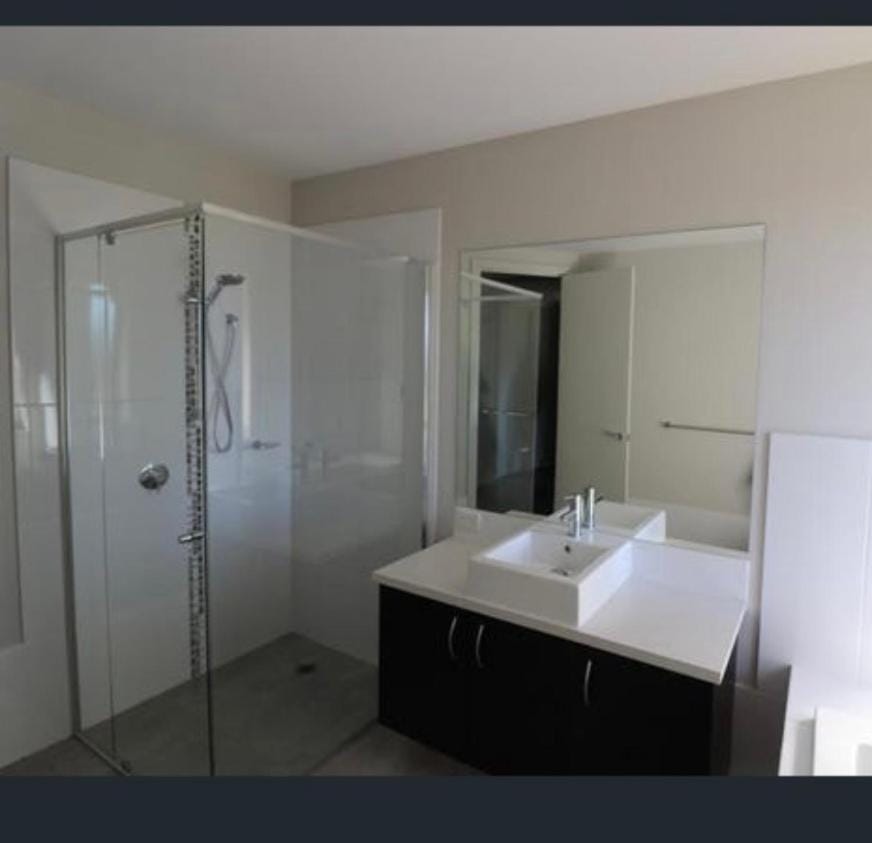 Gibbagunyah Manor Coal & rail workers etc Only Country House in Muswellbrook