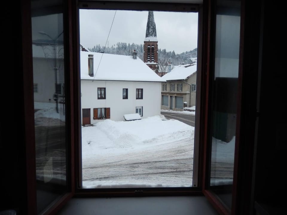 Neighbourhood, Winter
