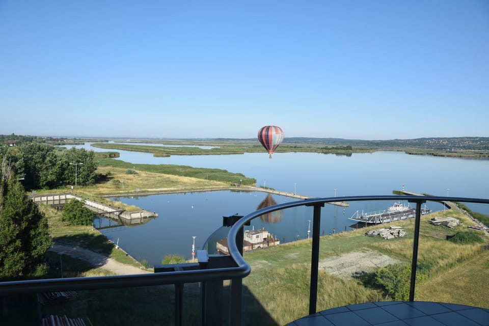 Natural landscape, Lake view