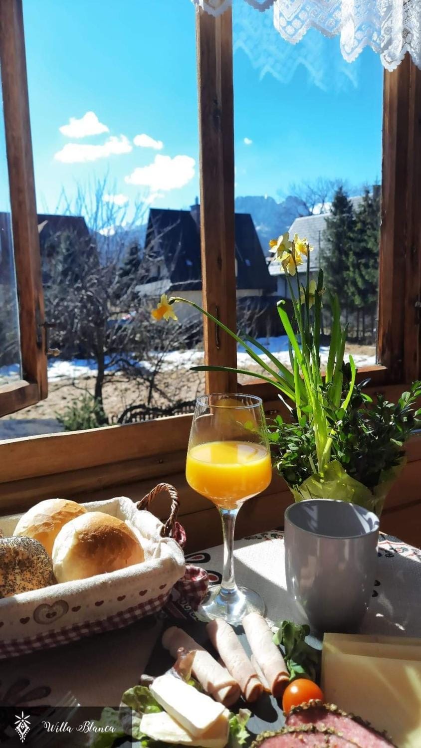 View (from property/room), Garden view, Breakfast