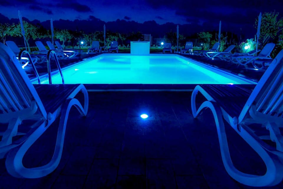 Case Vacanze Mare Nostrum - Villas in front of the Beach with Pool House in Sicily