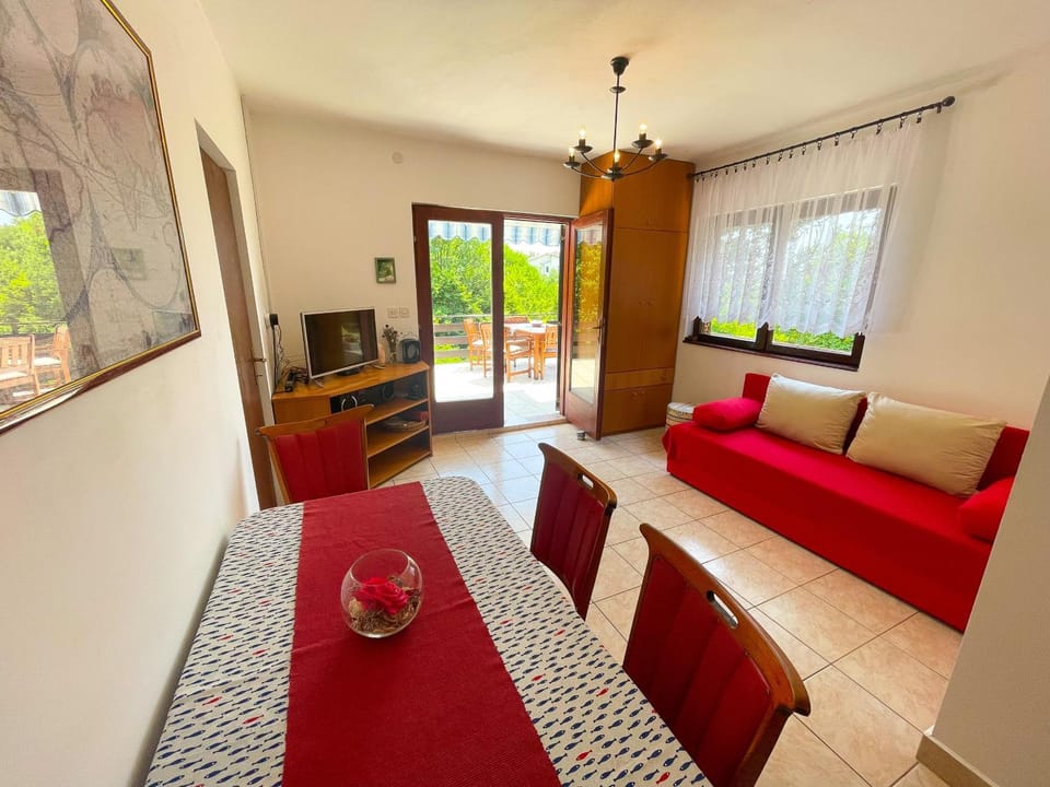 Apartmani Nadica Apartment in Primorje-Gorski Kotar County