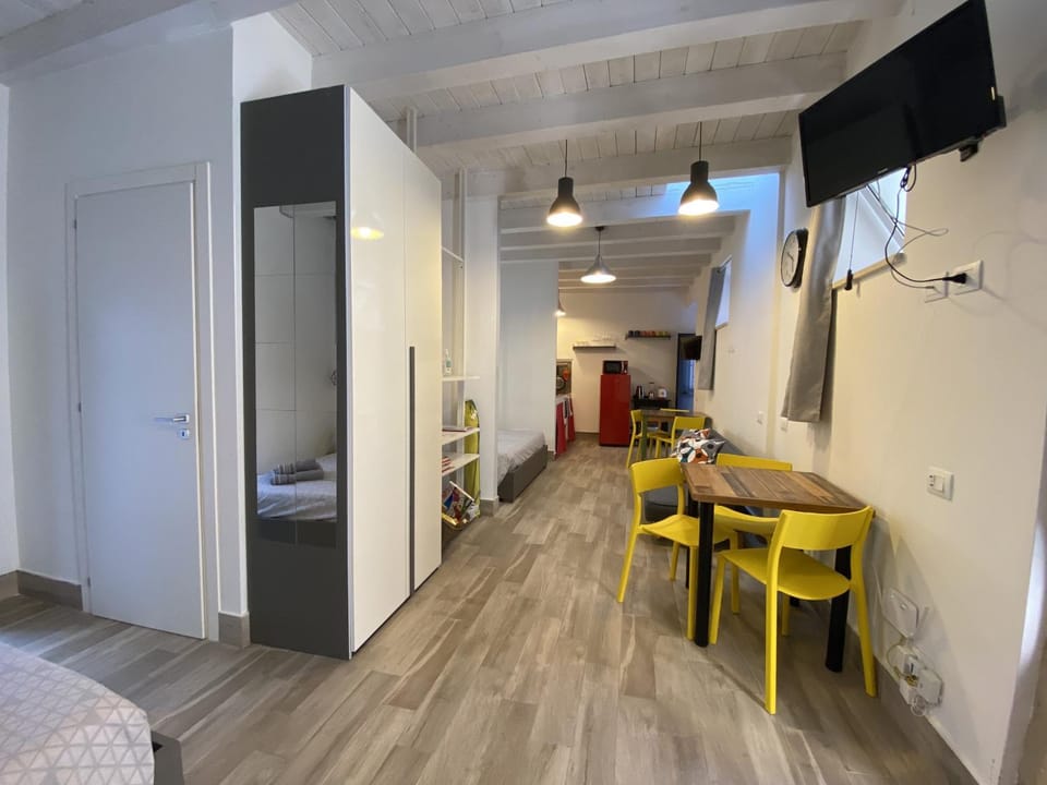 Giudecca Studios House in Syracuse