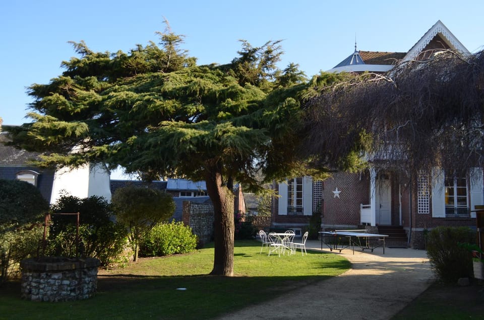 Property building, Garden