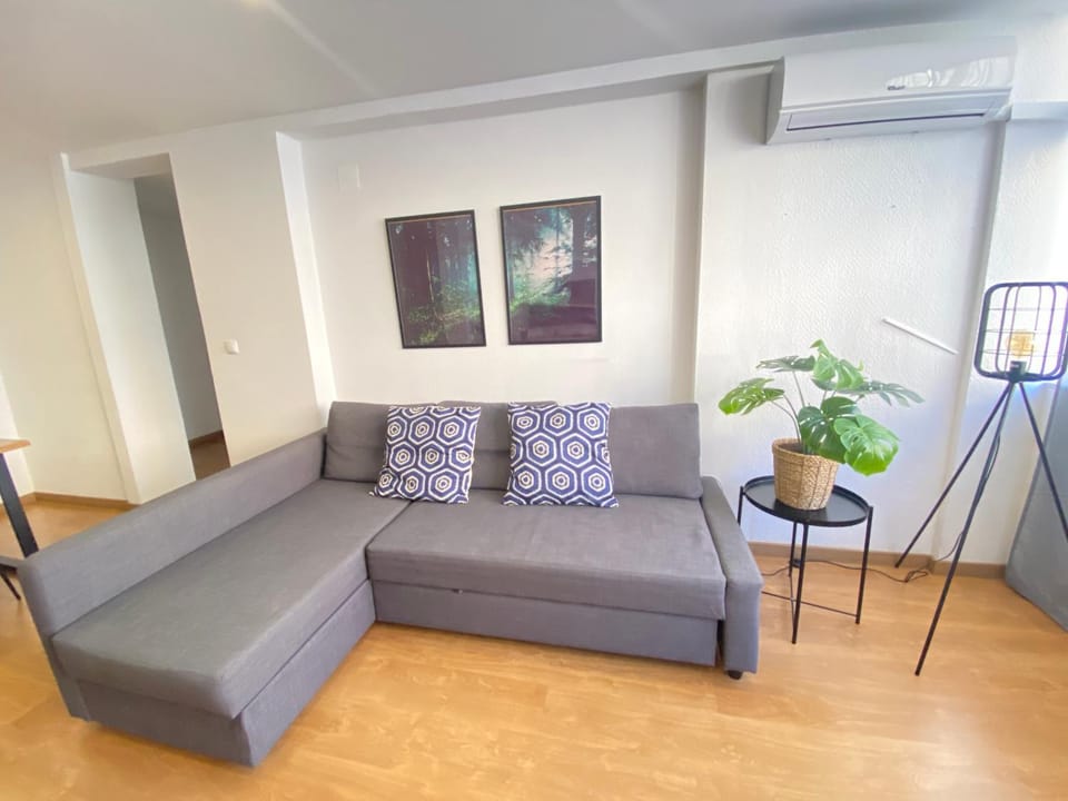 Living room, air conditioner