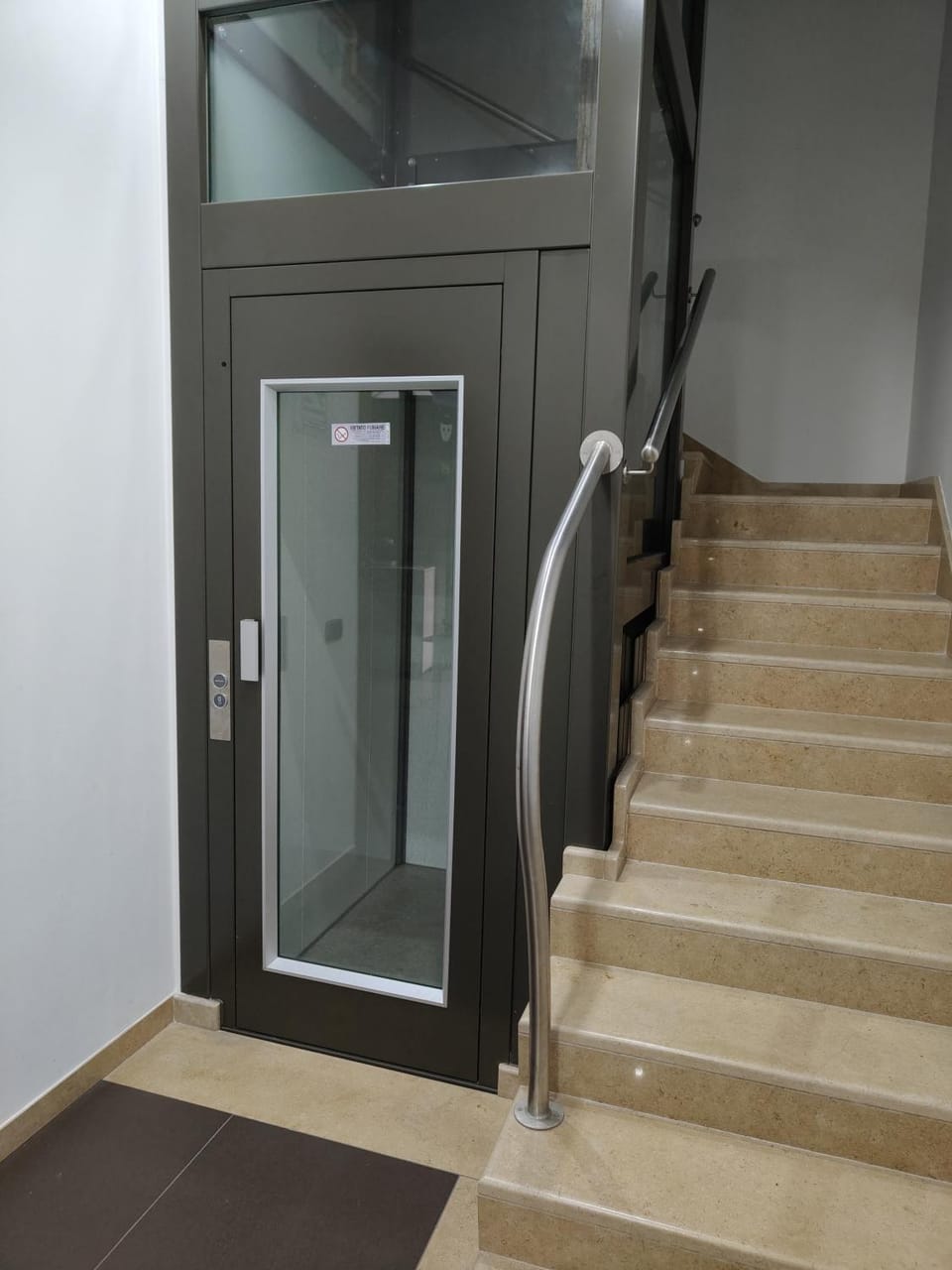 elevator, acessibility
