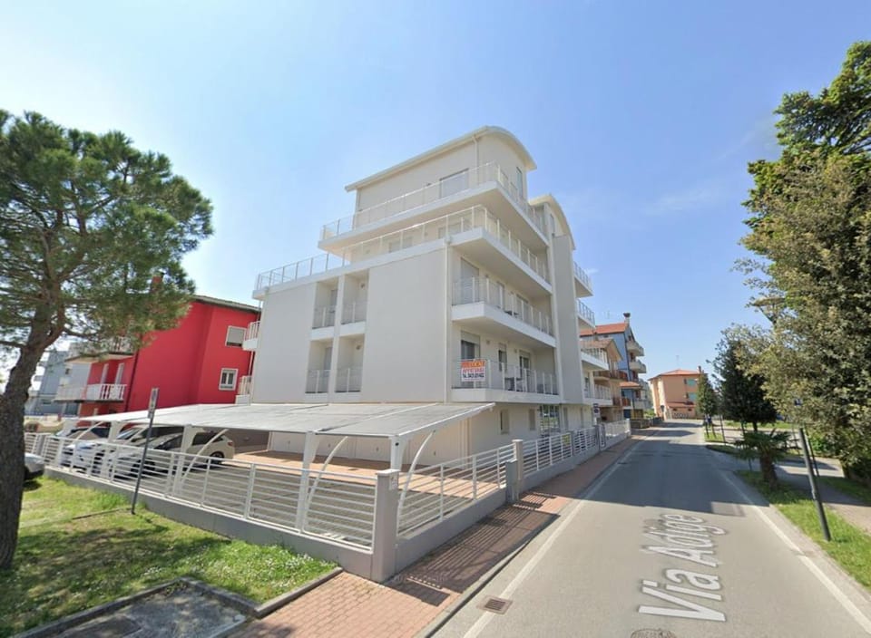 Property building, Parking