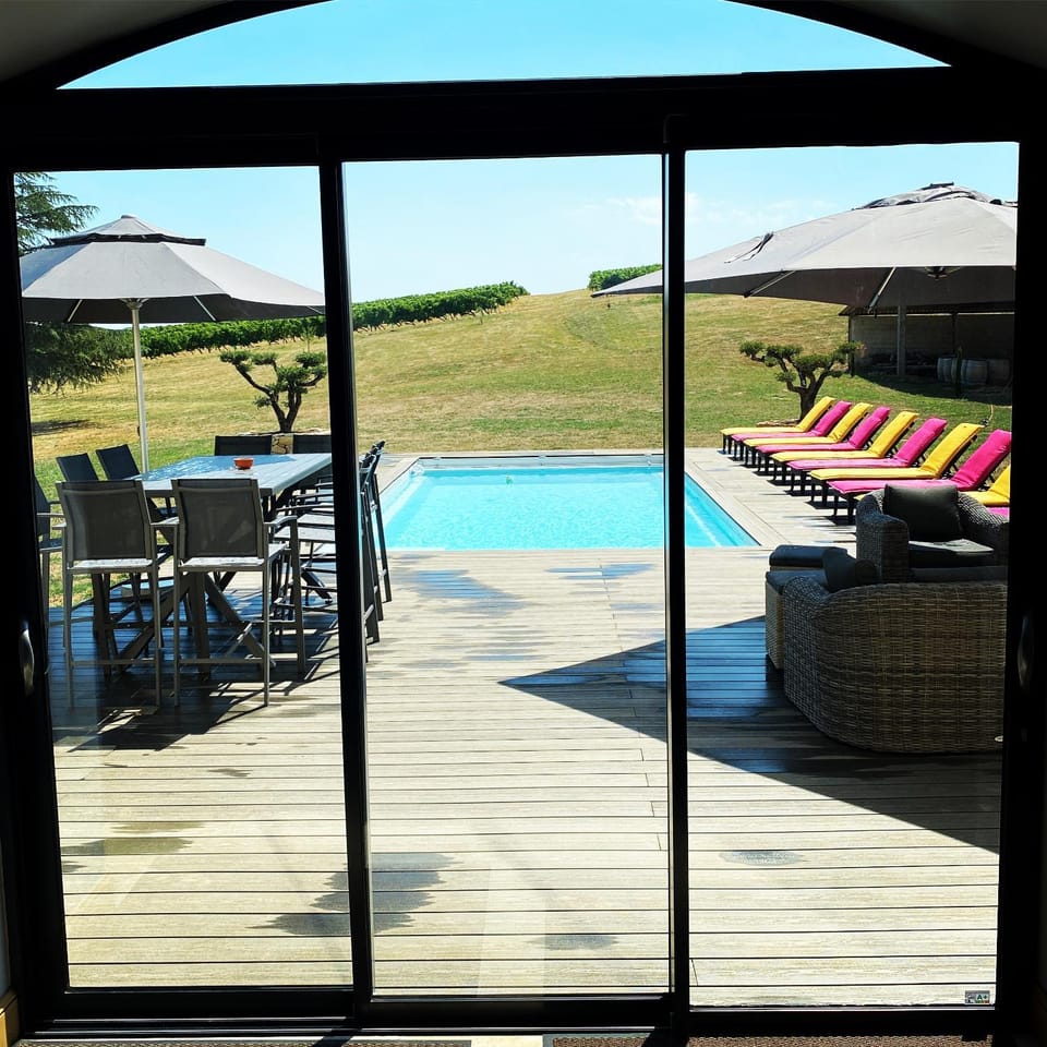 Le domaine Reine Sully Bed and Breakfast in Nouvelle-Aquitaine