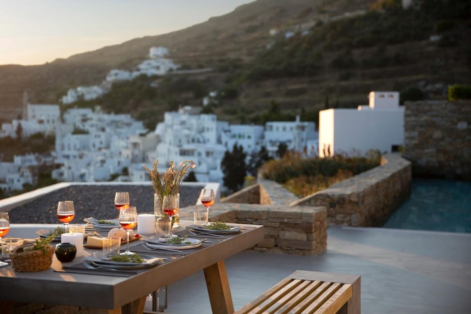 House Y in Kardiani Tinos Villa in Decentralized Administration of the Aegean