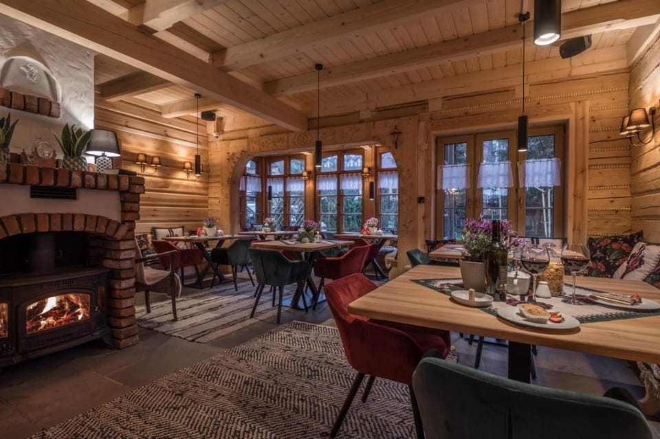 Restaurant/places to eat