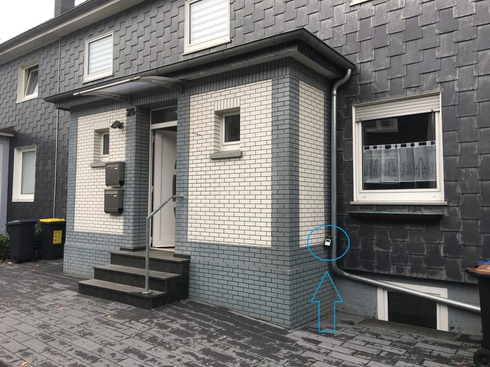 Property building, Street view