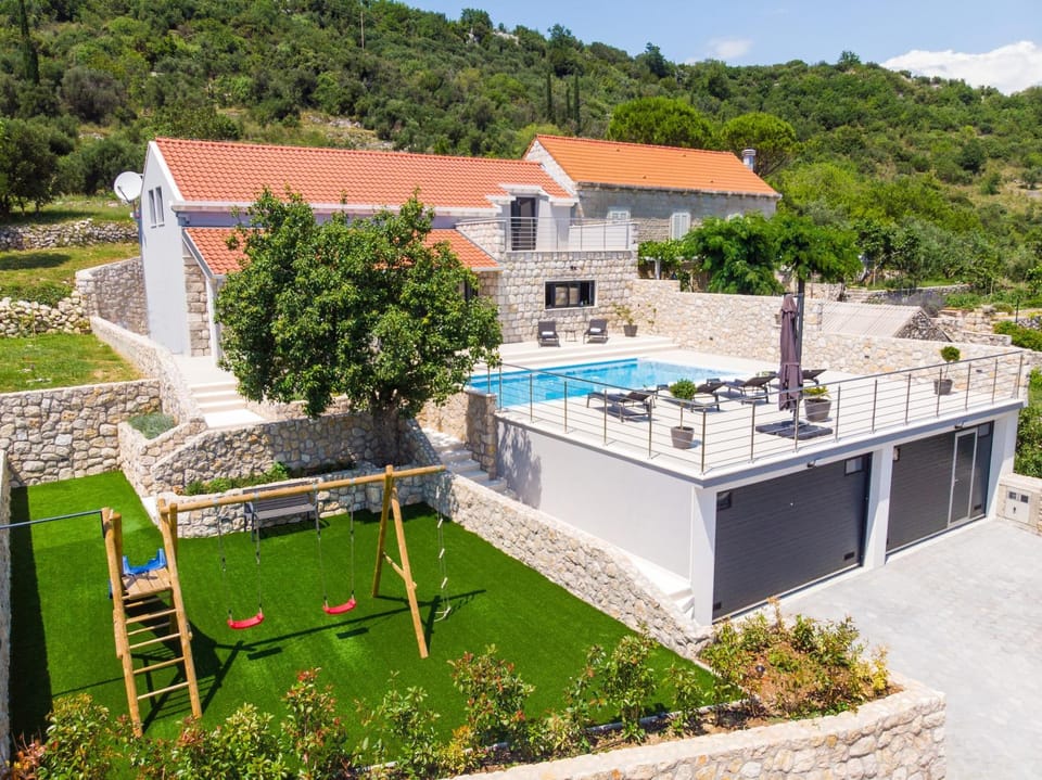 Villa Madrevita Exclusive Villa in Dubrovnik-Neretva County