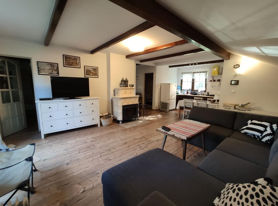 Dom Nad Jeziorem House in Pomeranian Voivodeship