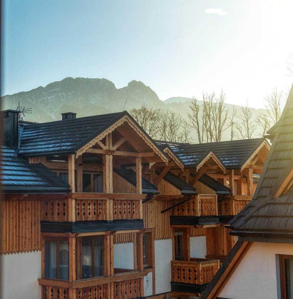 Property building, Mountain view