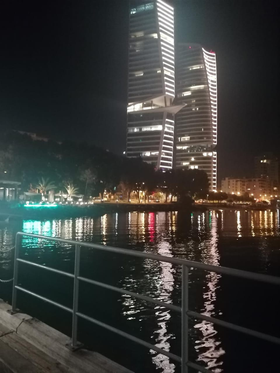 Amazing Sea Place Apartment in Limassol City