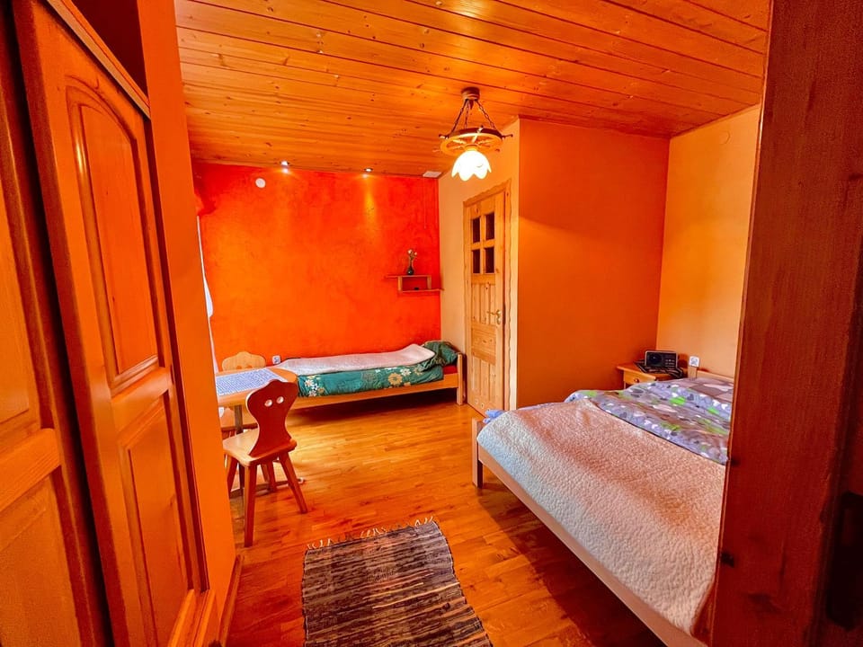 Bed, Photo of the whole room