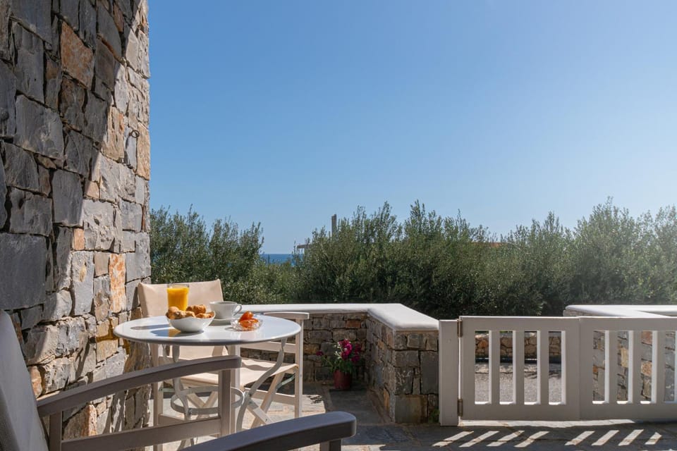 Patio, Balcony/Terrace
