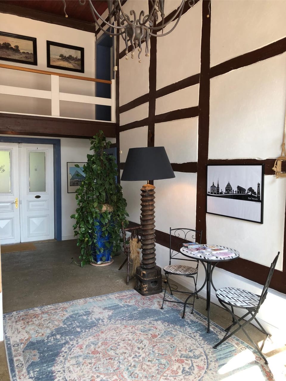Property building, Facade/entrance, Living room, Seating area