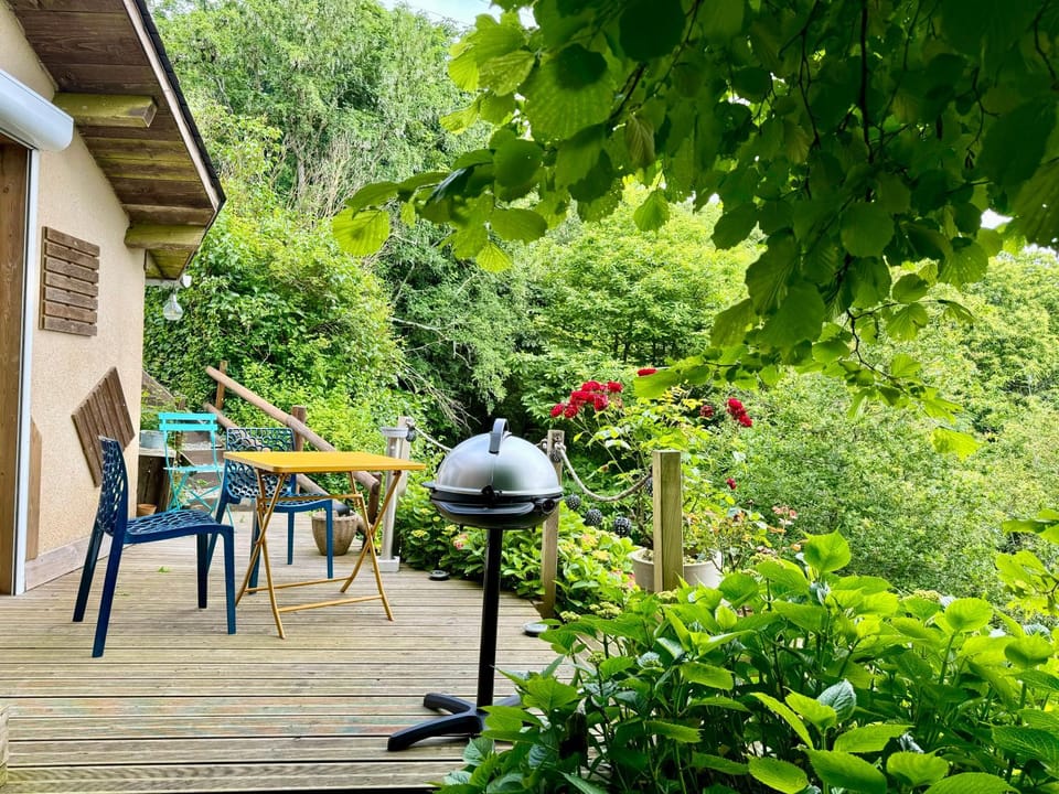 Patio, BBQ facilities, BBQ facilities, View (from property/room), Balcony/Terrace, Dining area