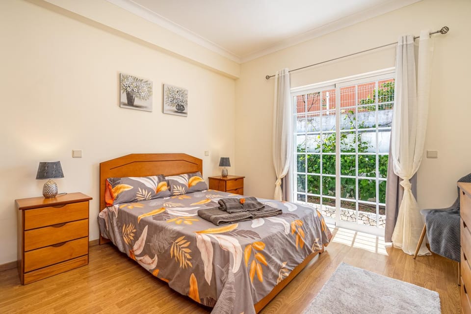 Property building, Living room, Bedroom