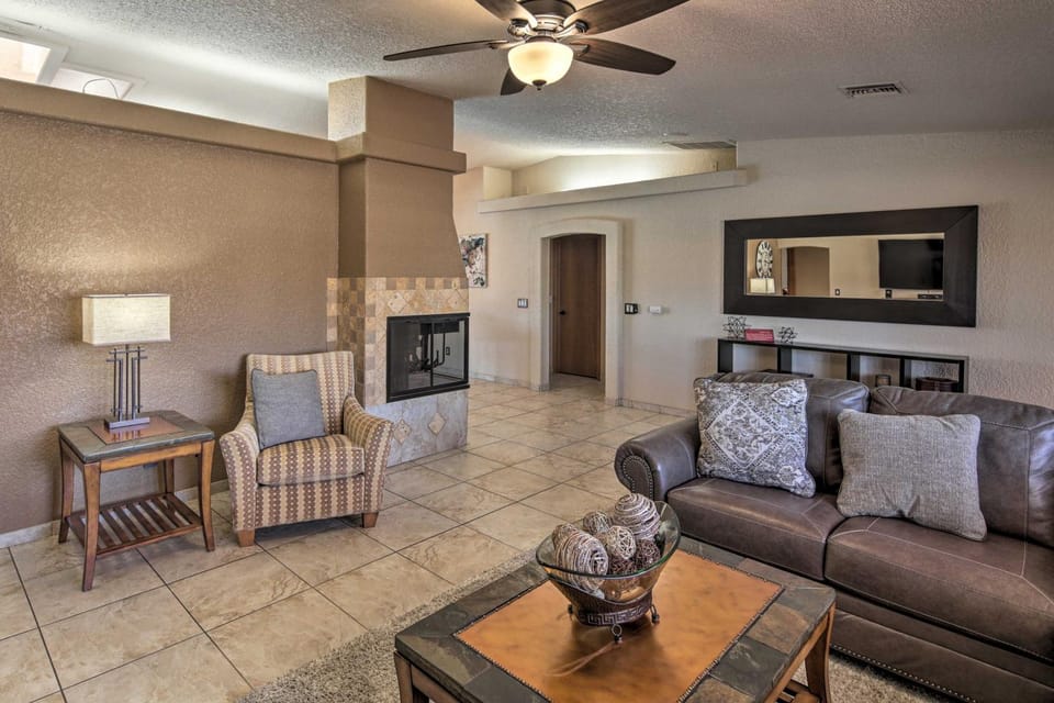 Heated Pool, Spa & Mtn Views: Lake Havasu Home! House in Lake Havasu City
