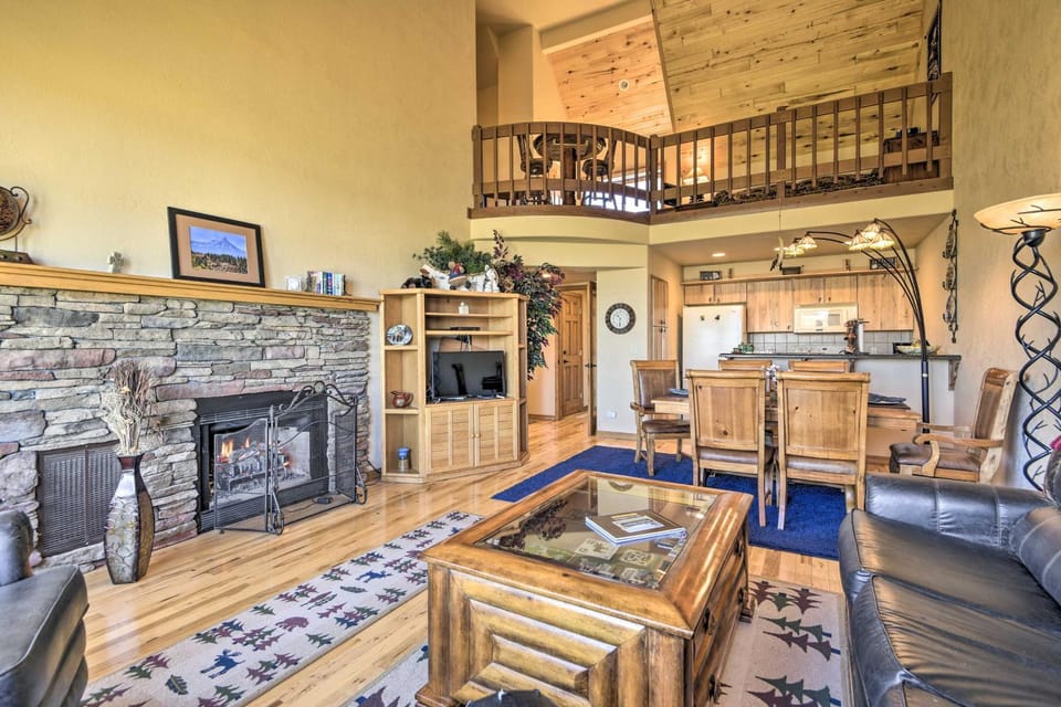 Hike + Fish: Pagosa Springs Townhome w/ View! House in Pagosa Springs