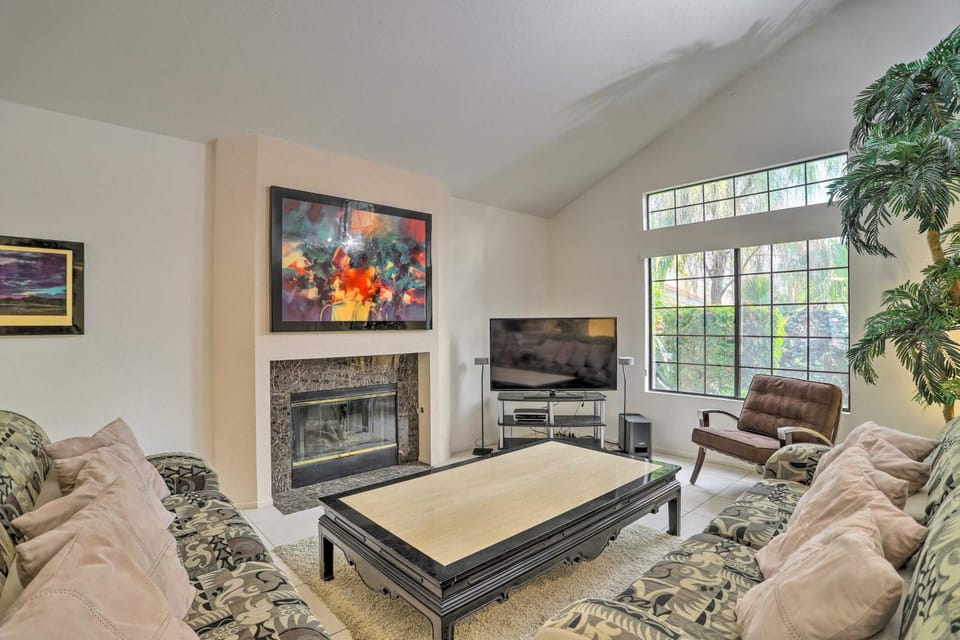 Luxury Living in La Quinta: Home w/ Heated Pool! House in La Quinta