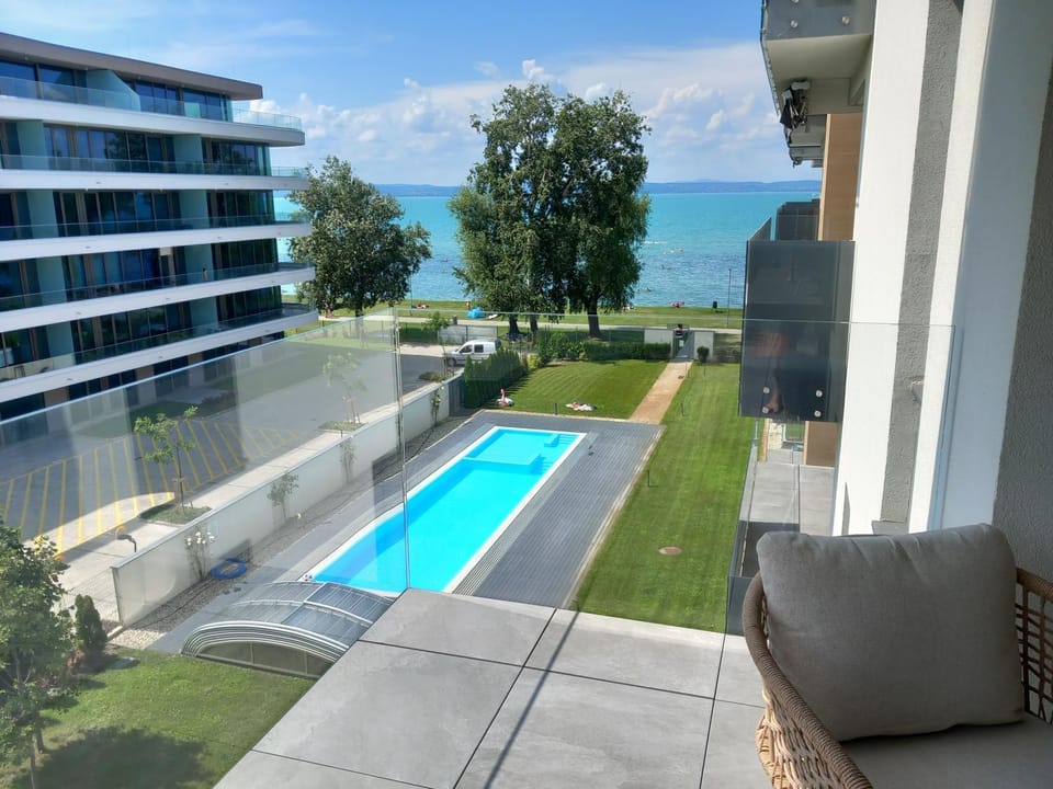 Property building, Swimming pool