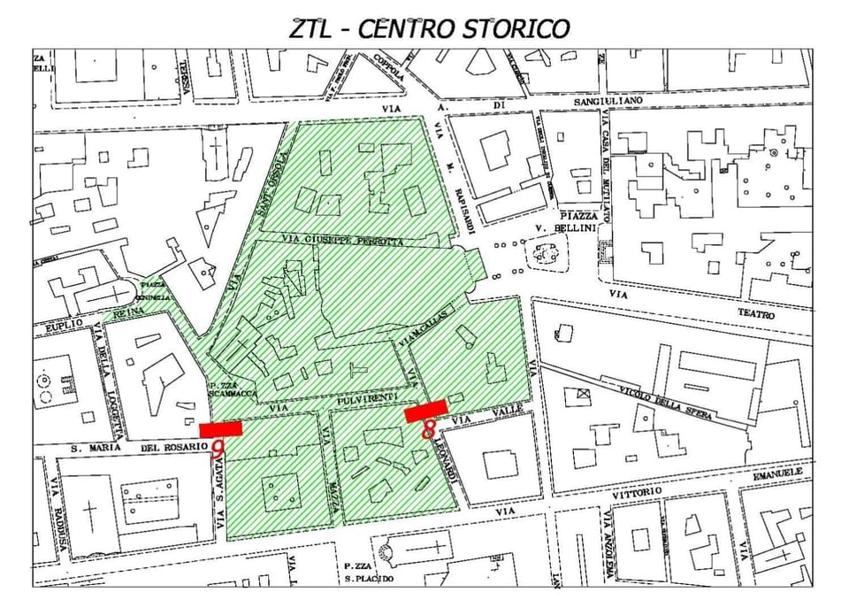 Text overlay, City view