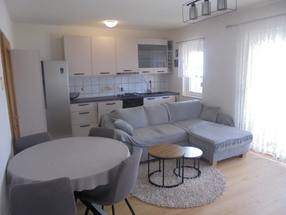 Apartment Maestral Apartment in Lika-Senj County