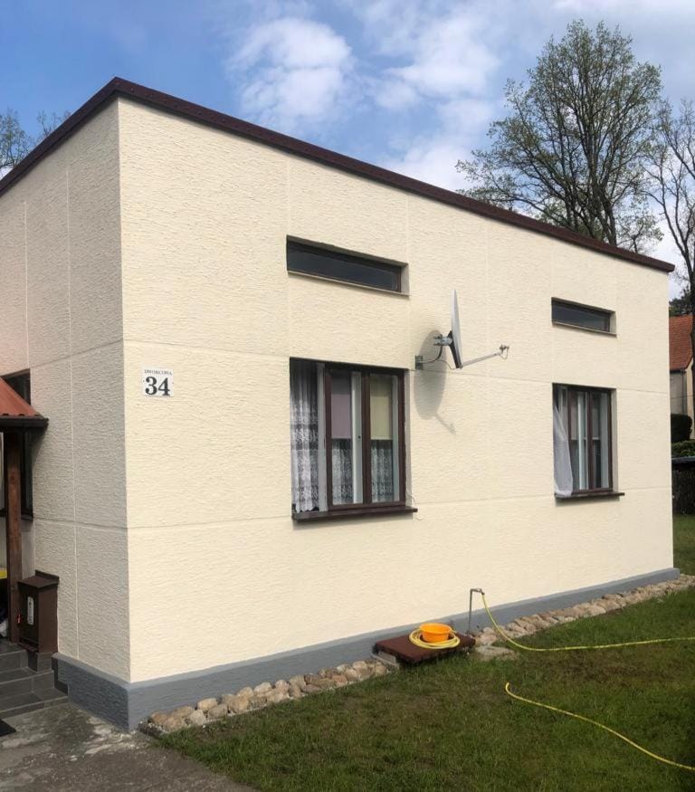 Dom pod lasem House in Poland