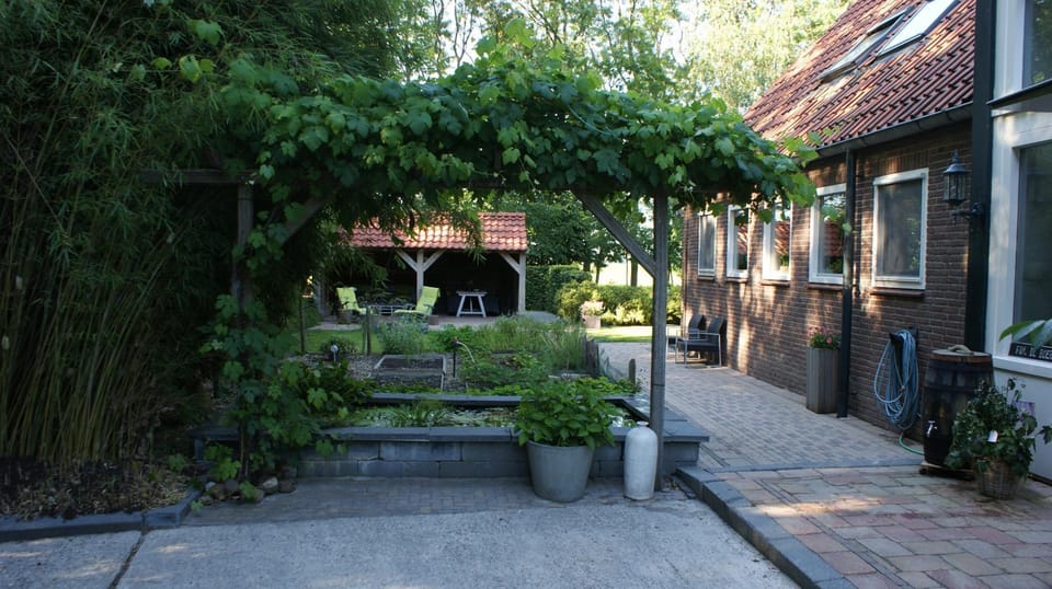 De Buitenhof Bed and Breakfast in Flevoland, Netherlands