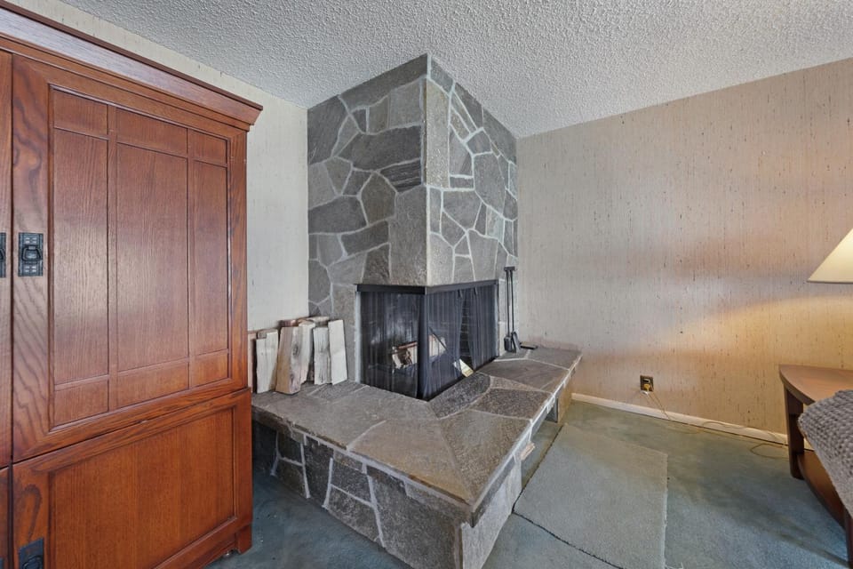 Bella Beach Beauty House in Lincoln Beach