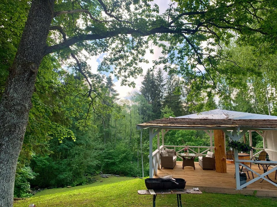 Spring, Natural landscape, BBQ facilities, Garden, Garden view