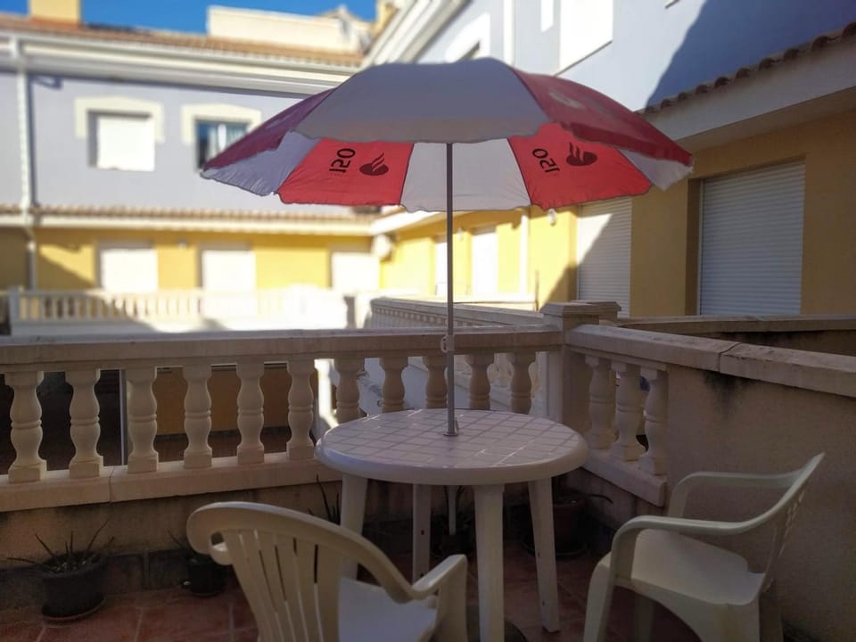Casa a 5 min de Cala Blanca [Wi-Fi GARAJE PISCINA] Apartment in Alcossebre
