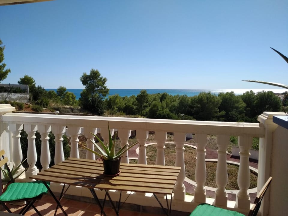 Casa a 5 min de Cala Blanca [Wi-Fi GARAJE PISCINA] Apartment in Alcossebre