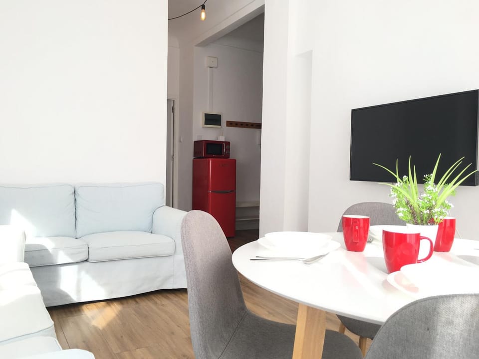 Living room, Seating area, Dining area