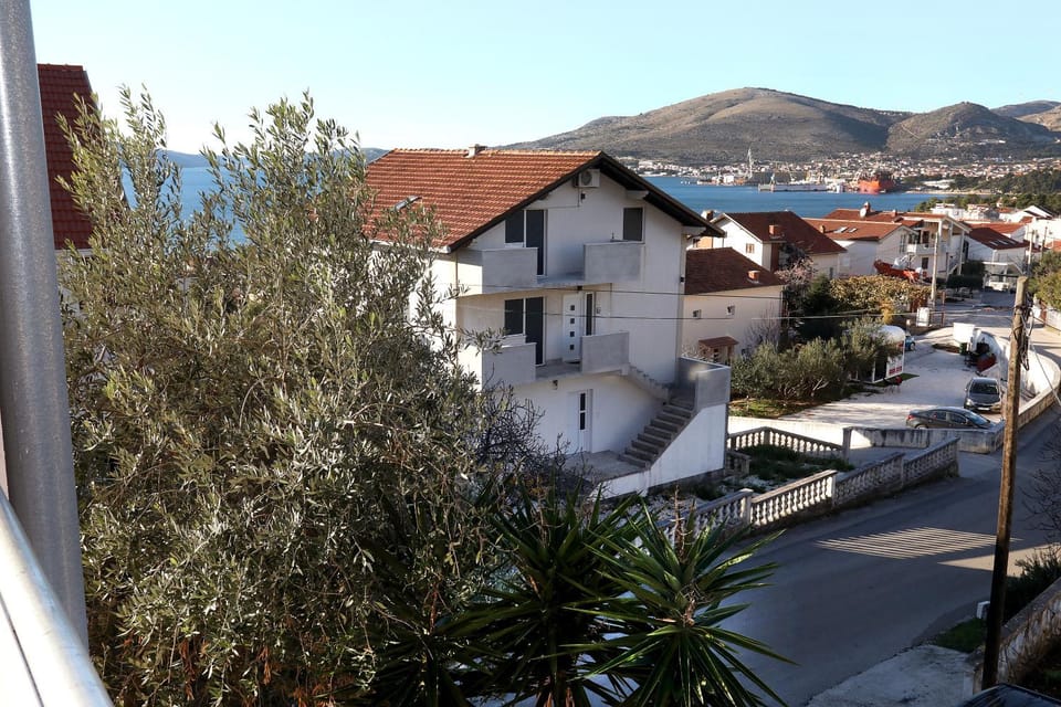 Neighbourhood