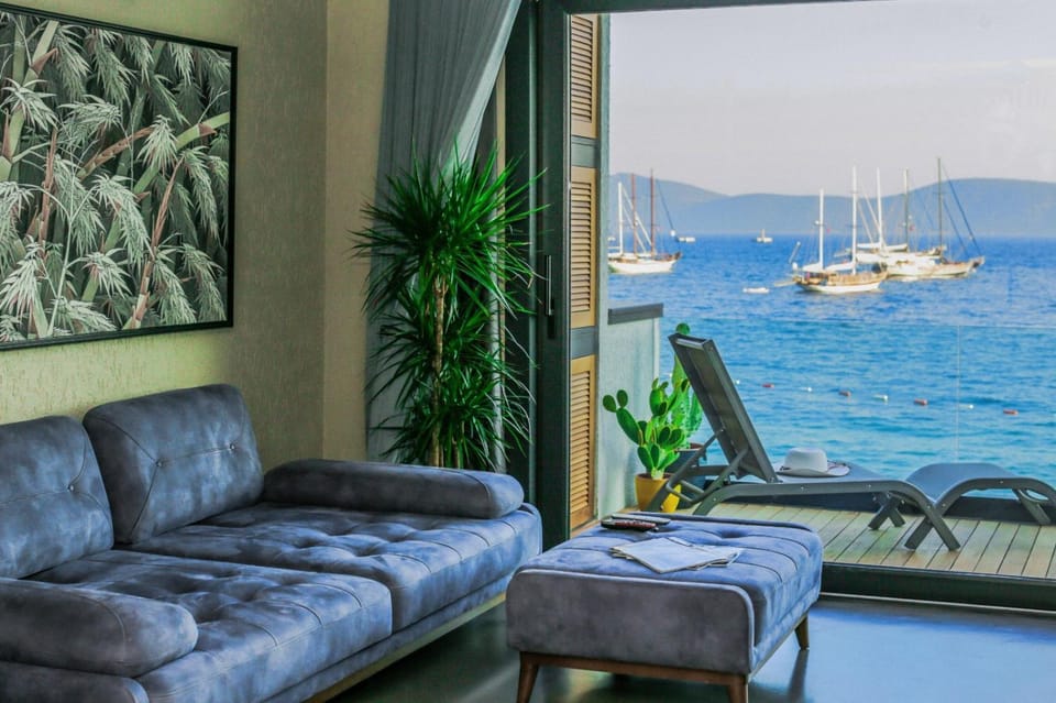 Seating area, Sea view