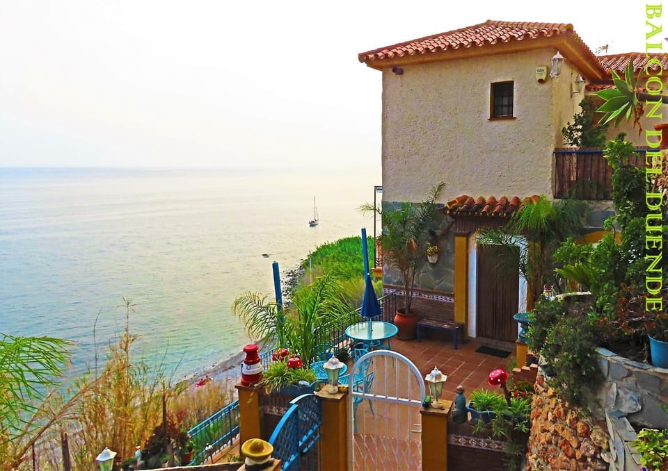 Off site, View (from property/room), Balcony/Terrace, Sea view