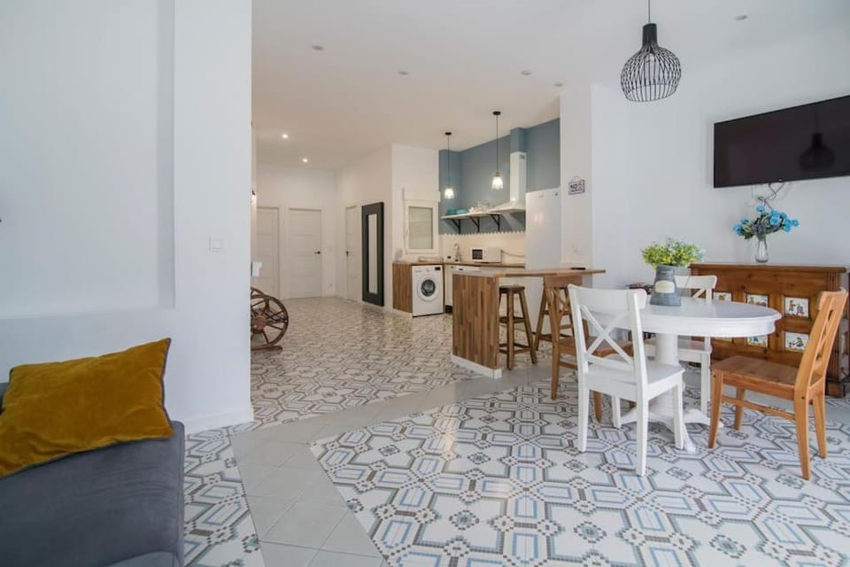 Cozy Flat in City Center Feel the Vibe SelfCheckIn Apartment in Valencia