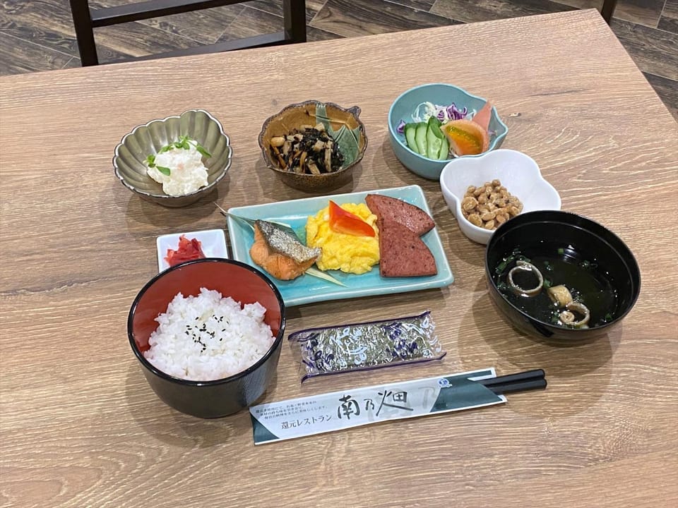 Restaurant/places to eat, Breakfast