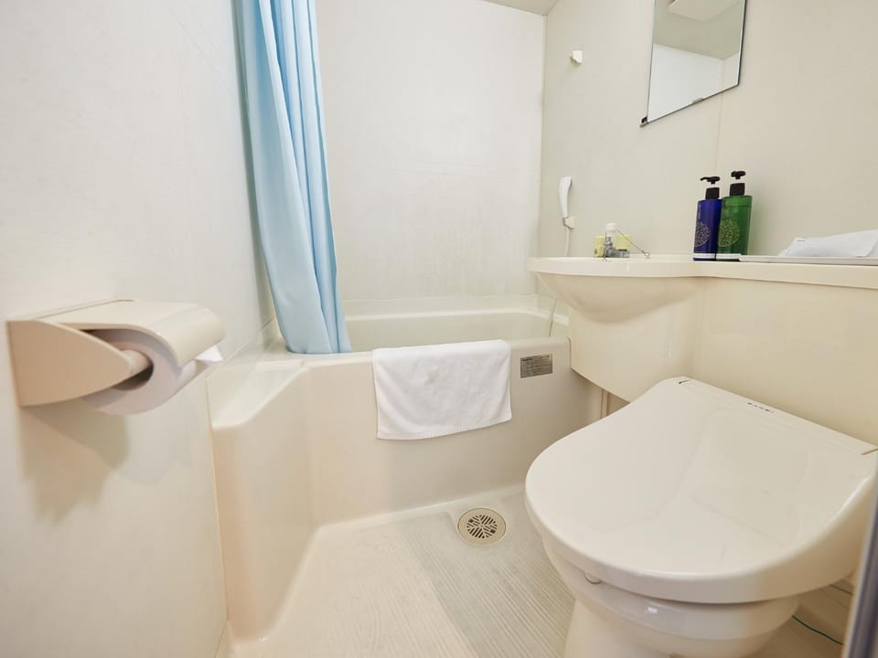 Shower, Toilet, Bathroom, Bath