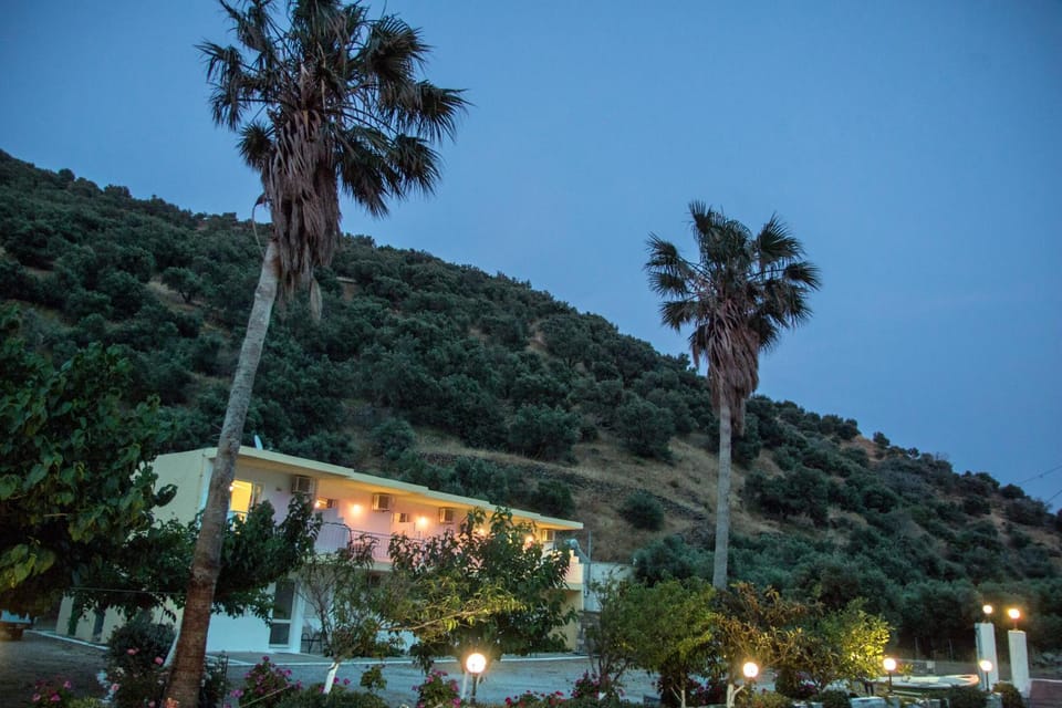 Rykinthos studios Apartment hotel in Crete