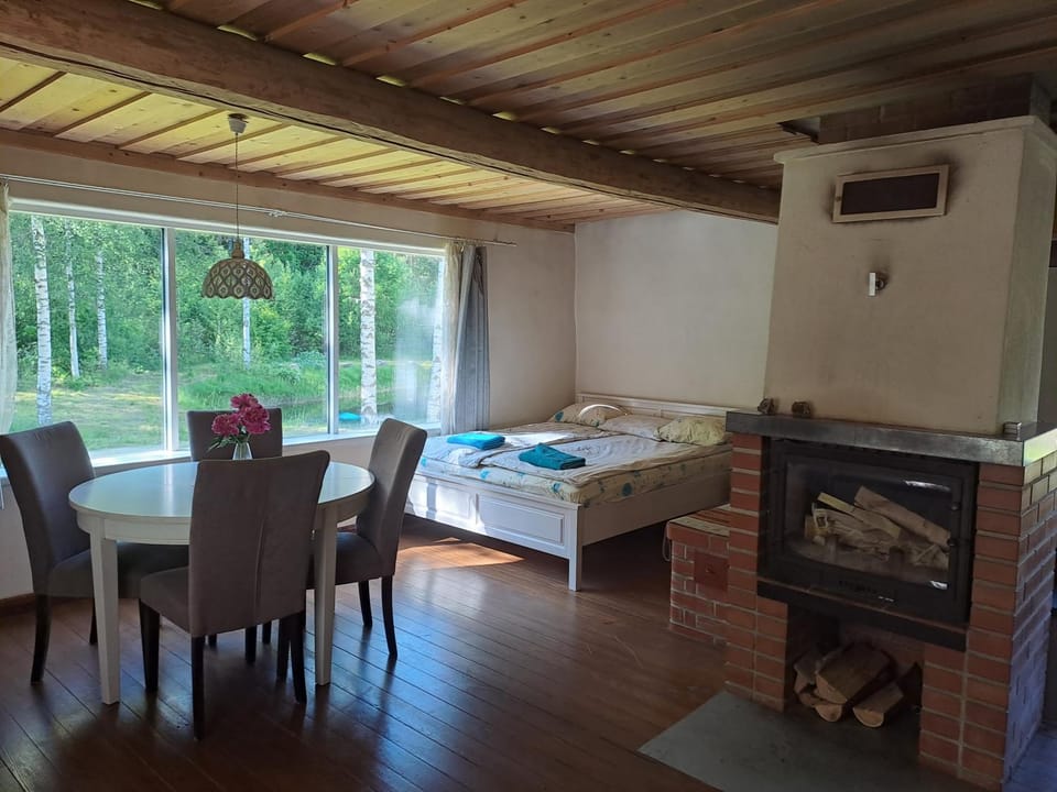 Nedsaja metsamaja ja saun Farm Stay in Estonia